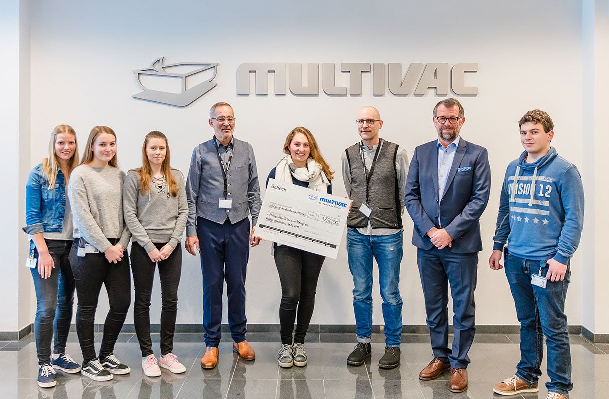 MULTIVAC Donation Ceremony Group Photo